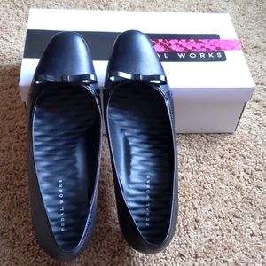 Black cover toes heels